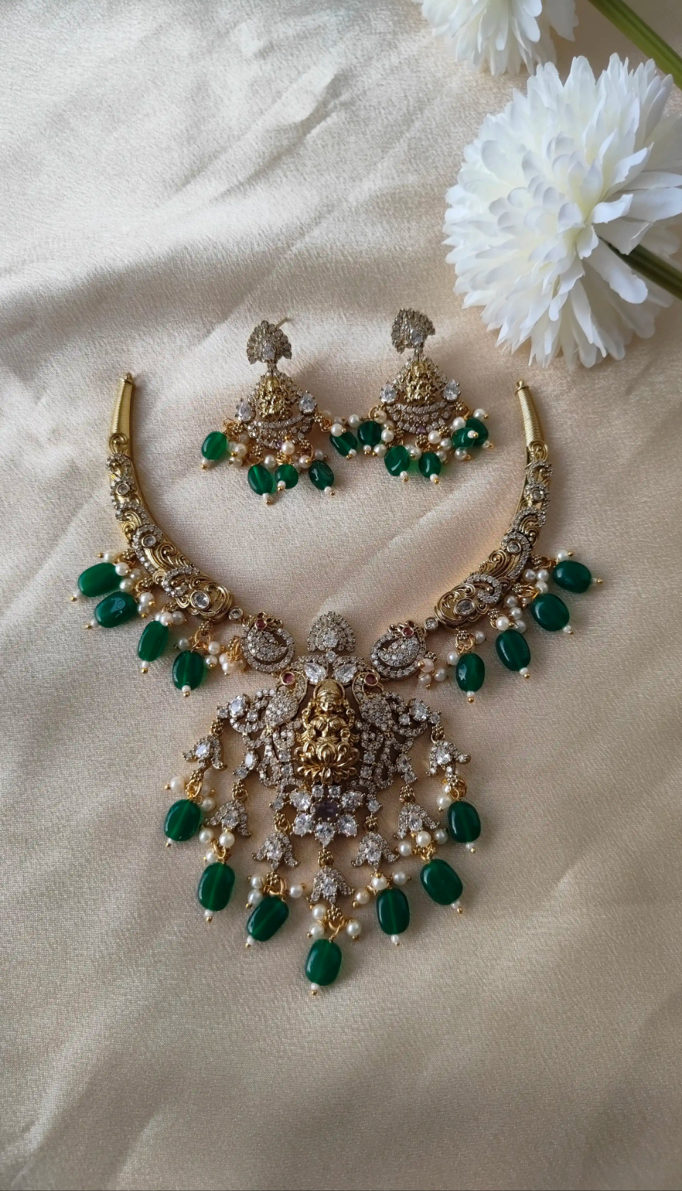 Regal Lakshmi Temple Necklace set Code - 146