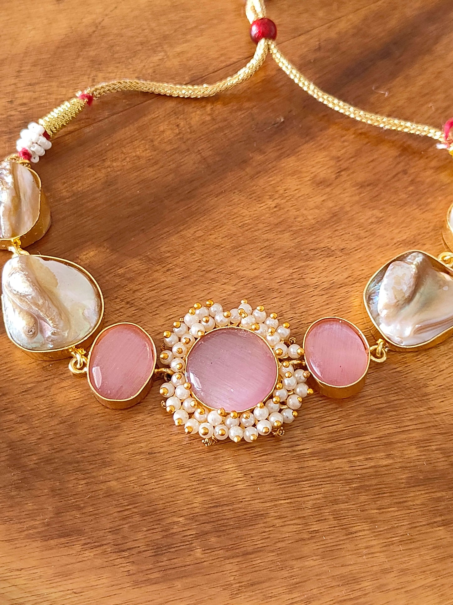 Blush pink mother of pearl choker set.