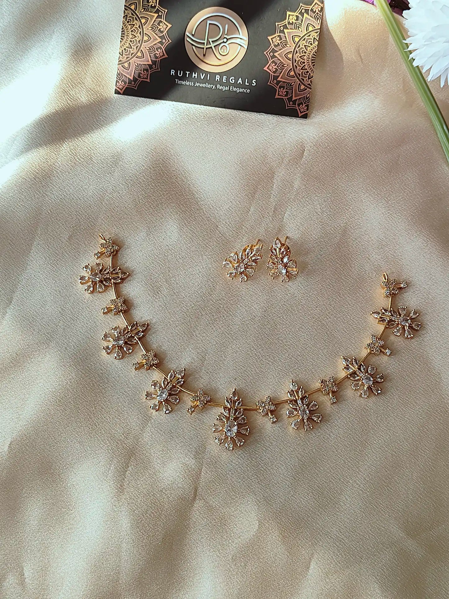 Gold-Tone Floral AD Necklace Set with Stud Earrings Ad0021