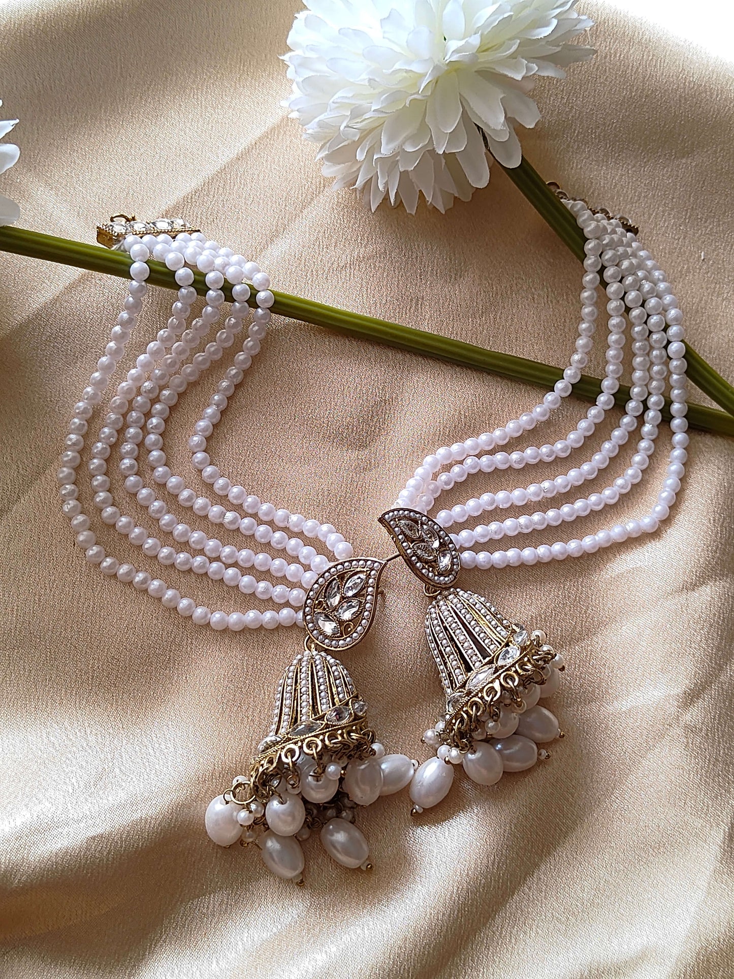 Pearl Elegance: Royal Multi-Strand Passa Earrings