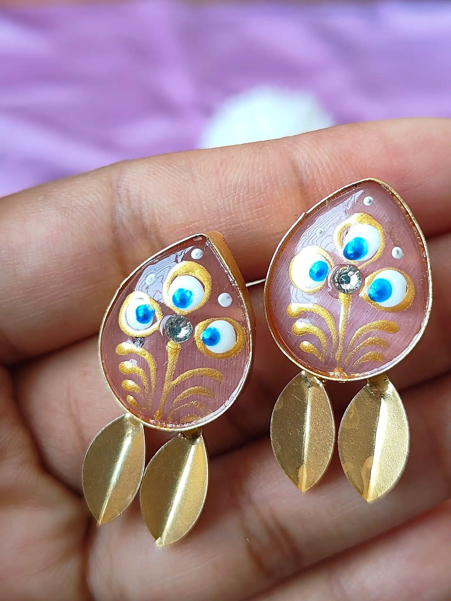 Hand-Painted Enamel Necklace Set with Shell Accents & Adjustable Ring