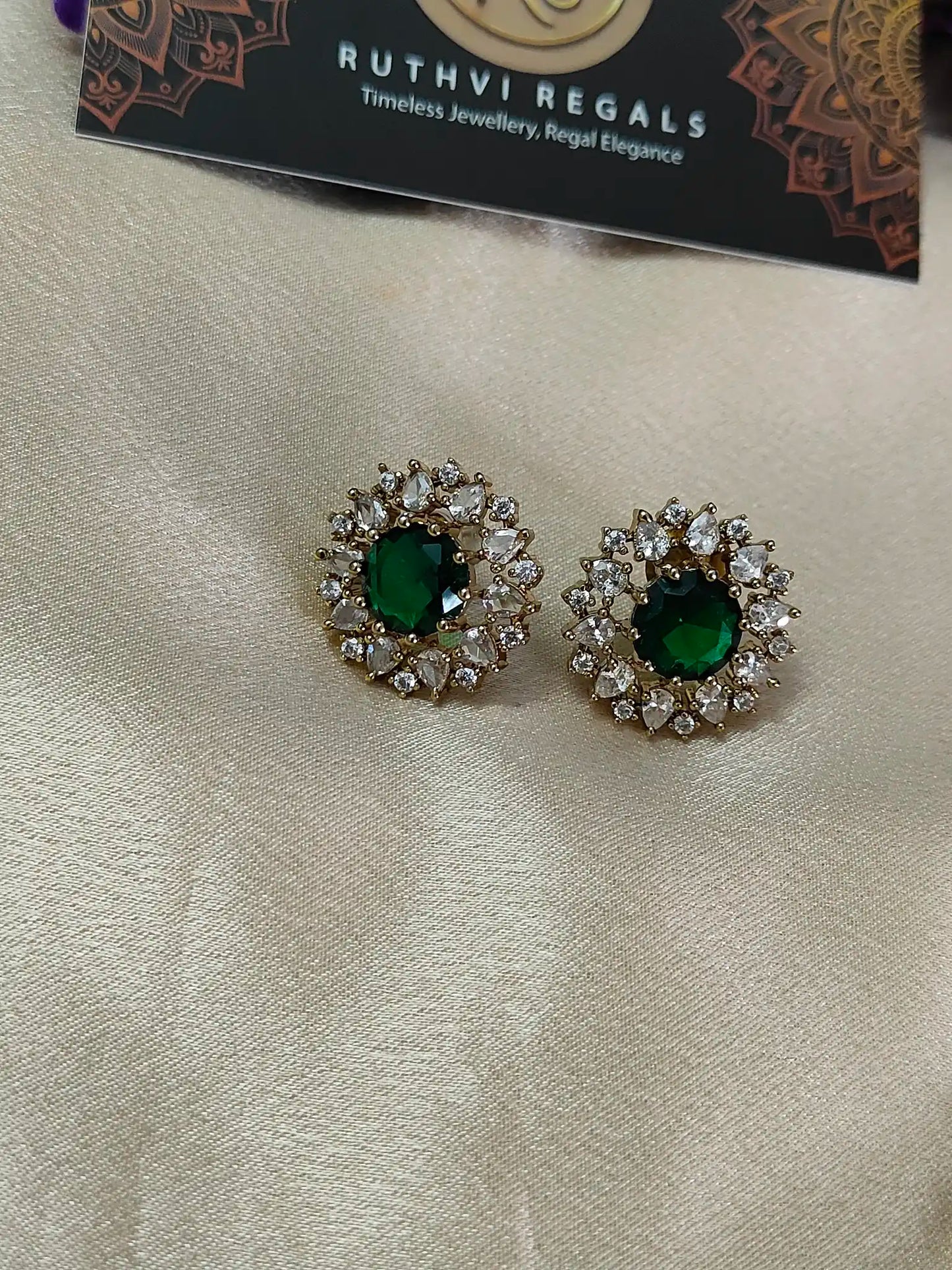 Royal Emerald Triple-Layer Long Haram – Neeta Ambani Inspired - na0022
