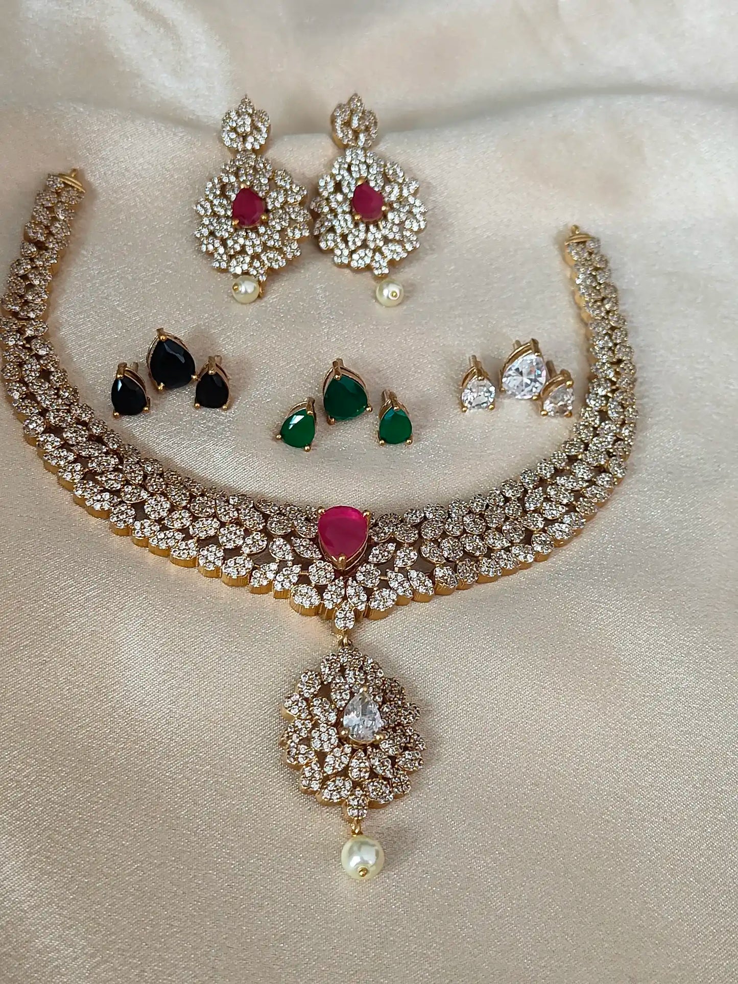 Grand AD Stone Necklace Set with Interchangeable Studs
Code - 147