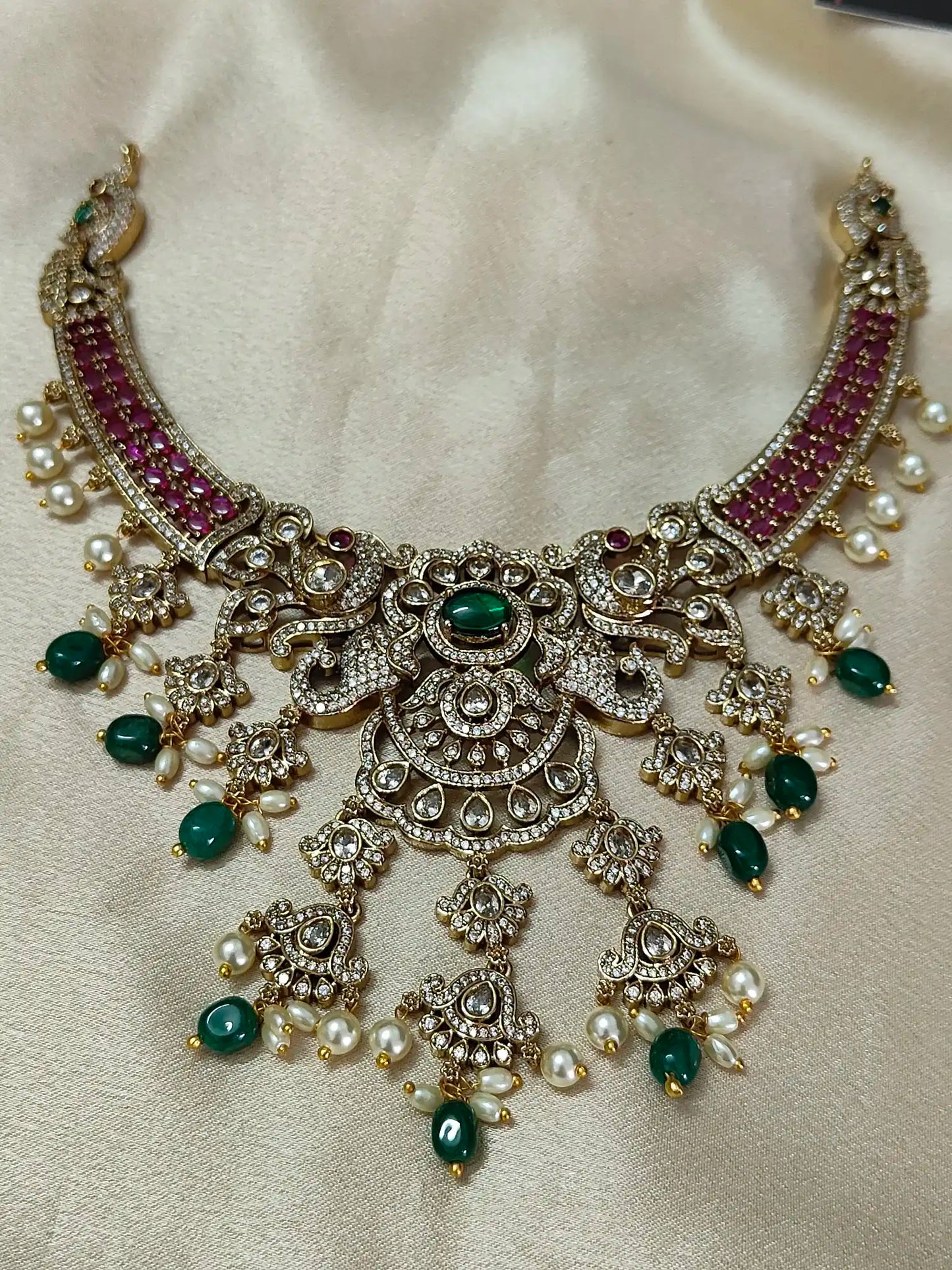 Ruby & Emerald Temple Choker Set with Pearls. tc0021