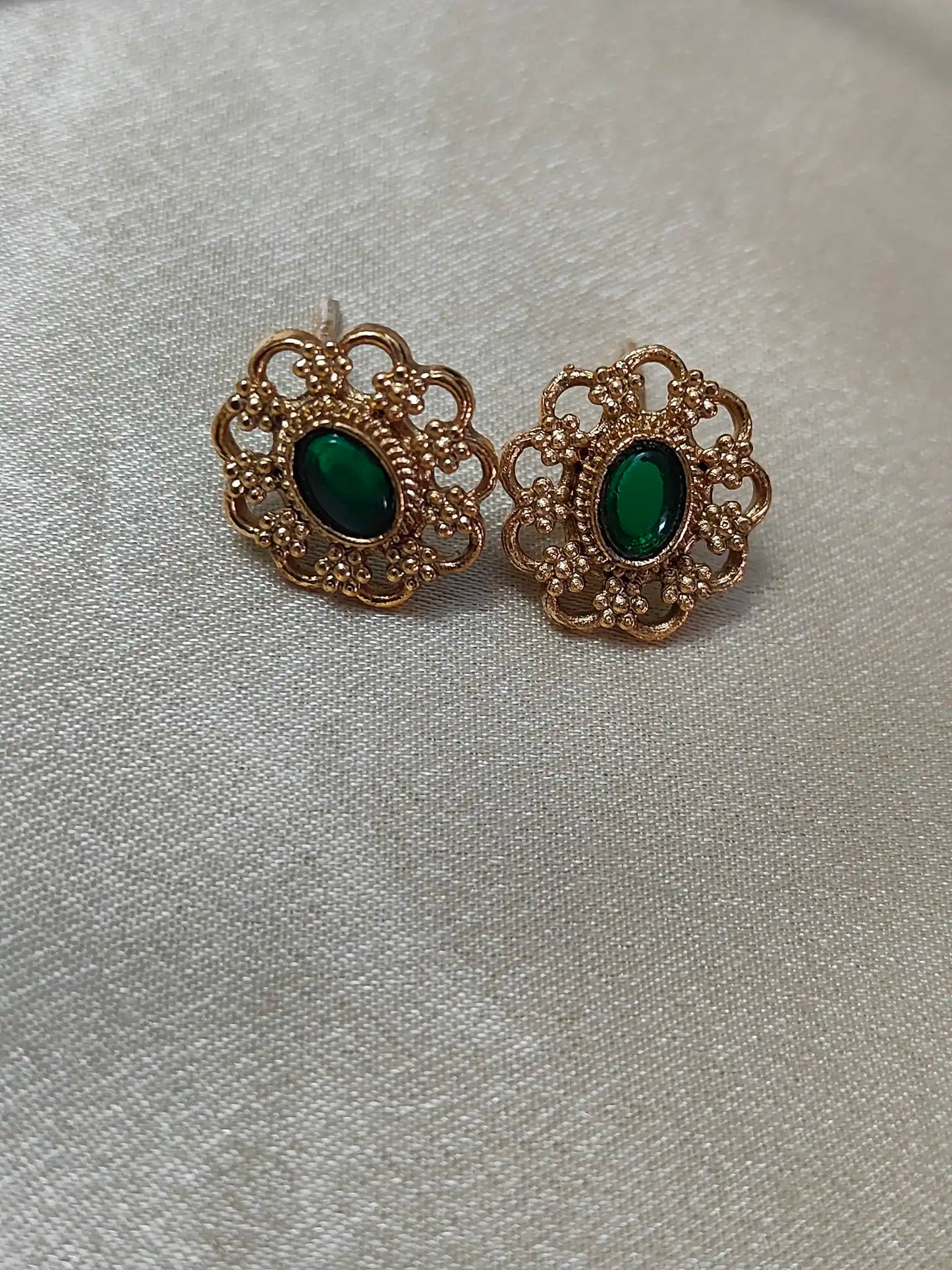 Antique Floral Necklace Set with studs. Code - 154