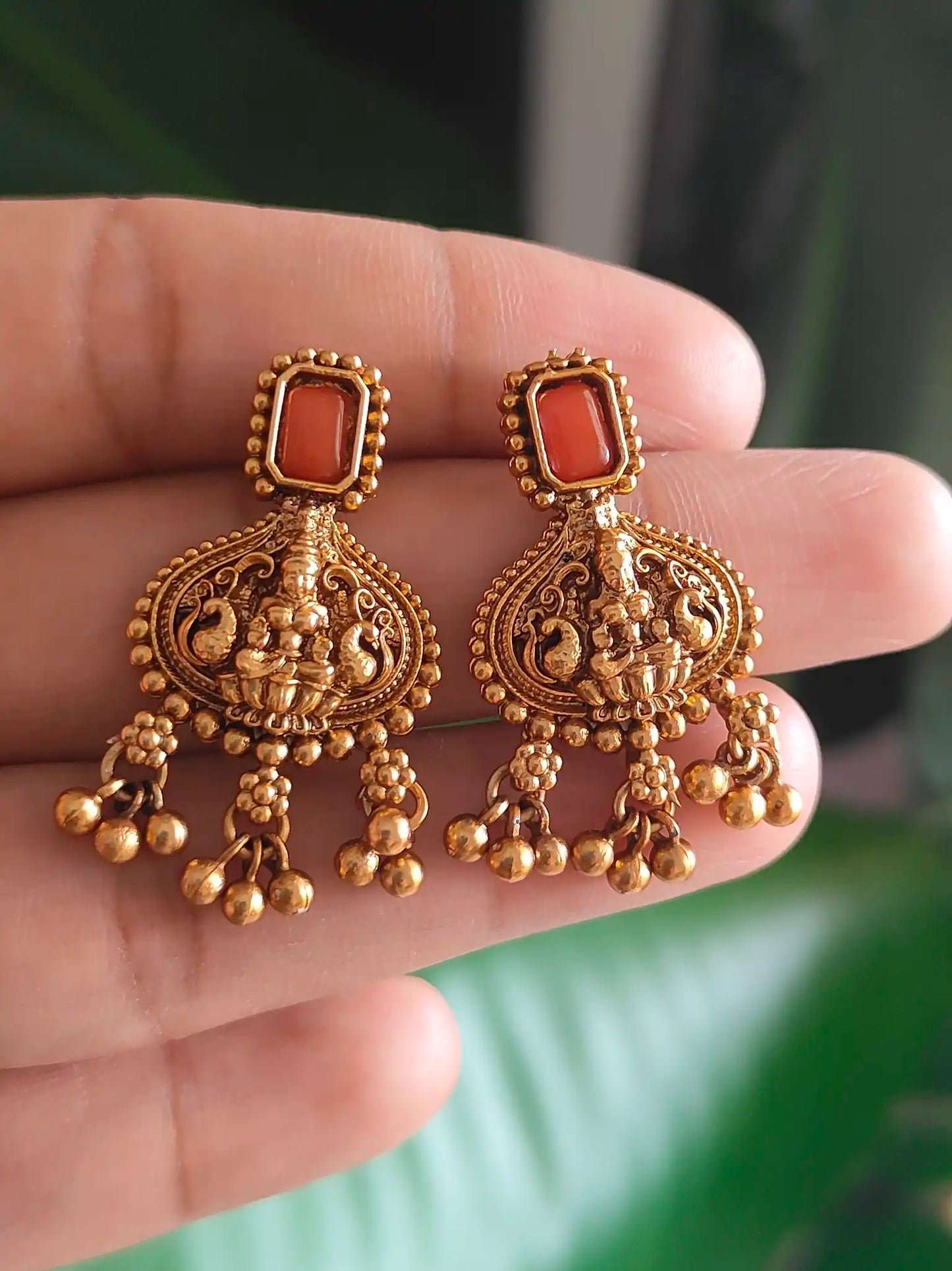 Antique Lakshmi Pendant Short chain with Earrings. Code - 149