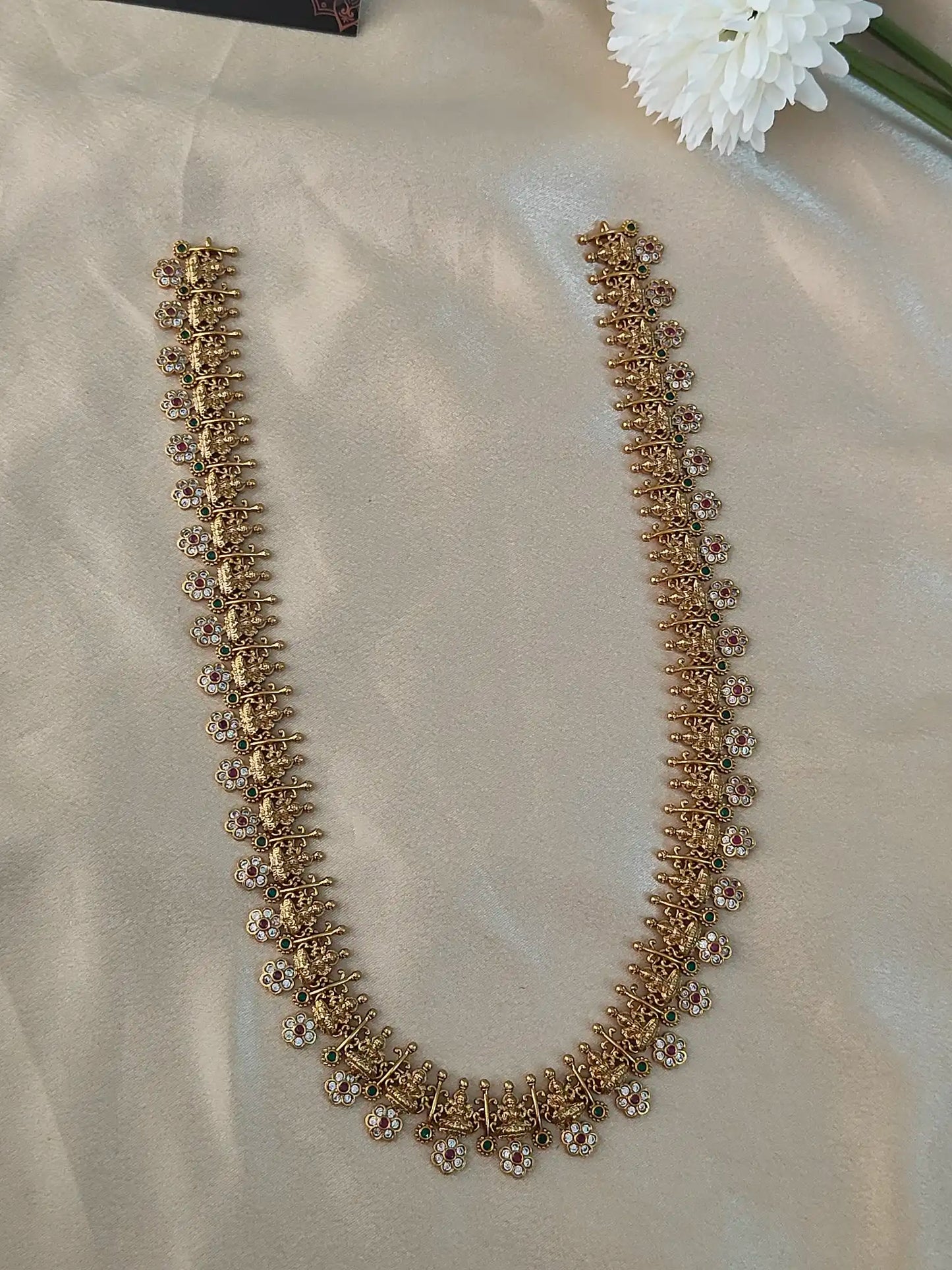 Lakshmi Bottu Mala Temple Necklace Set . Code - 138