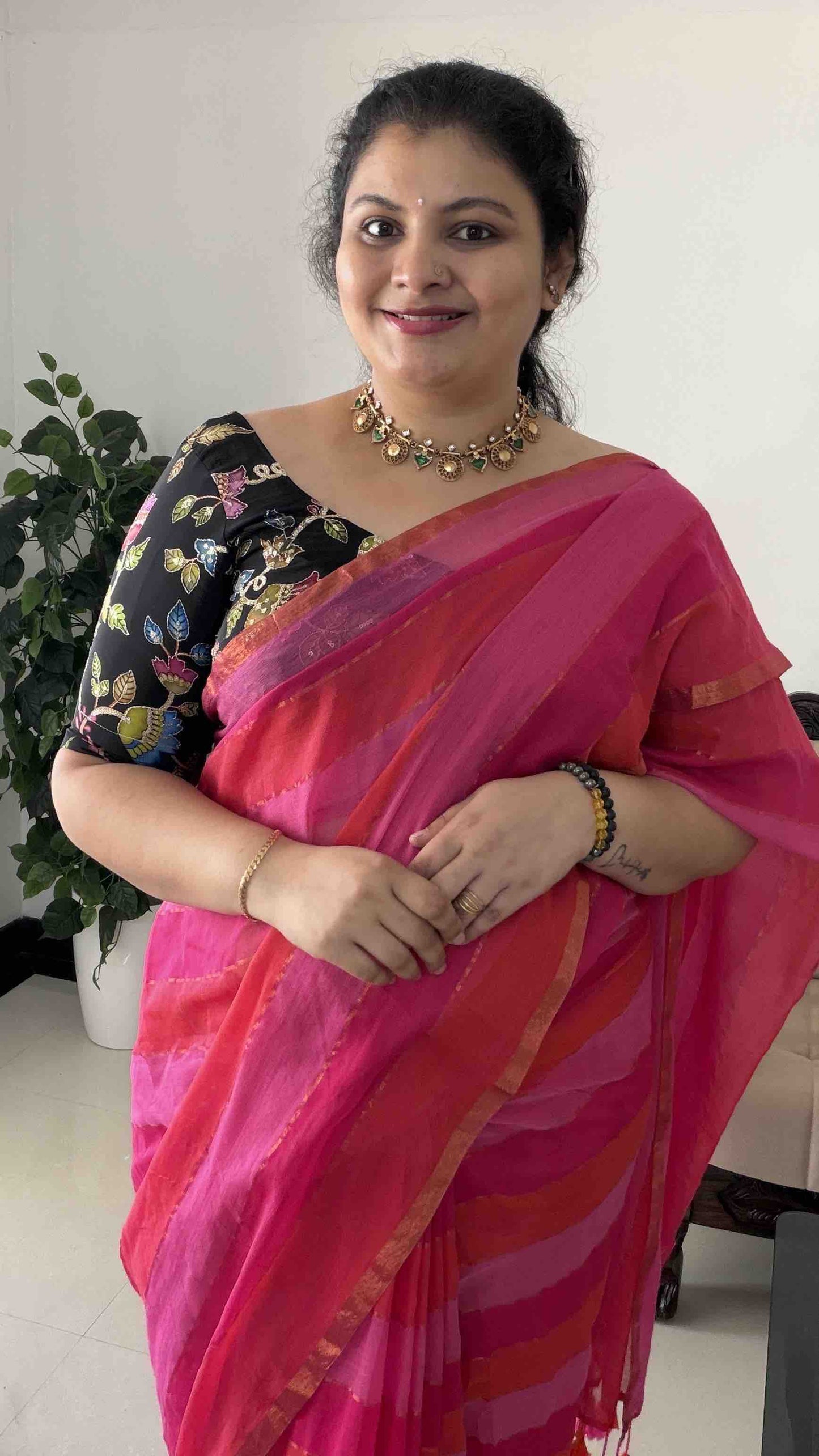 Graceful Mulcotton Saree in Pink – 120 Count. C- Sr007