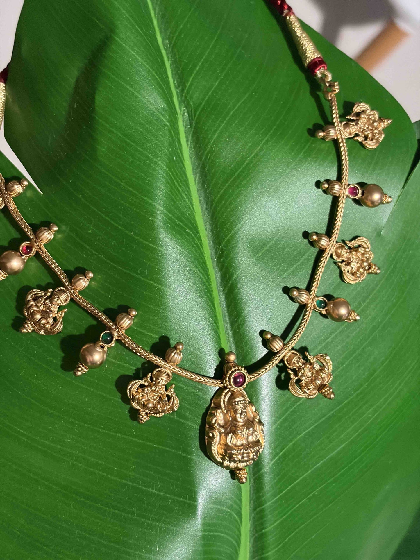 Lakshmi Motif Temple Necklace Set with Thread Chain.C -202