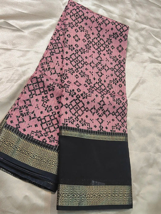 Semi Silk Sarees with Geometric Ikkat prints
C- Sr001