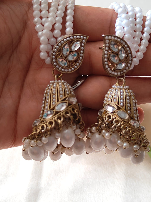 Pearl Elegance: Royal Multi-Strand Passa Earrings