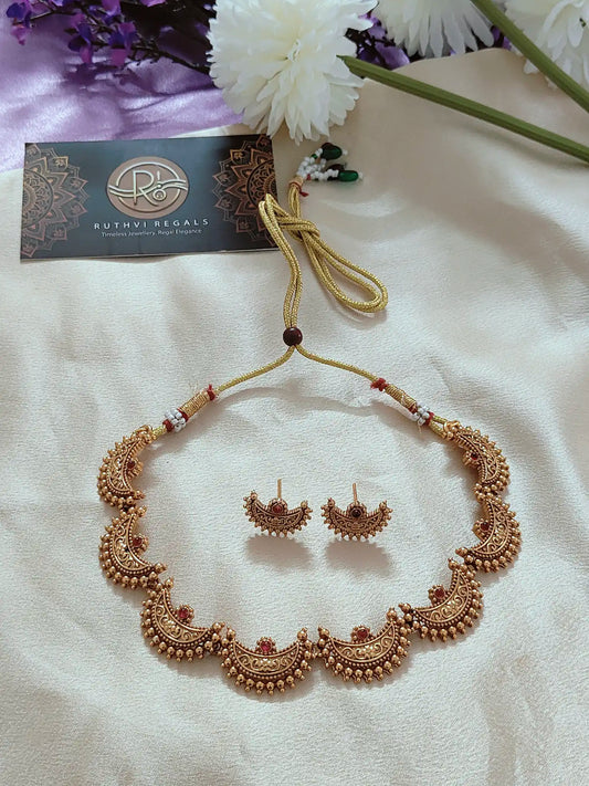Antique Crescent Choker Set with Ruby Accents.Mc0021