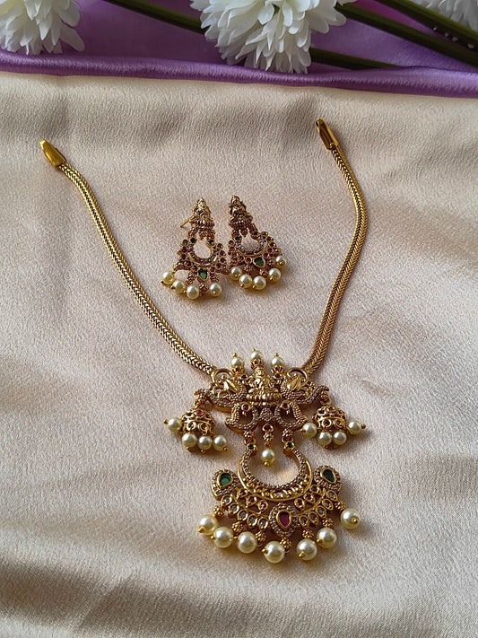 Temple-Inspired Antique Necklace Set with Pearls - an0021