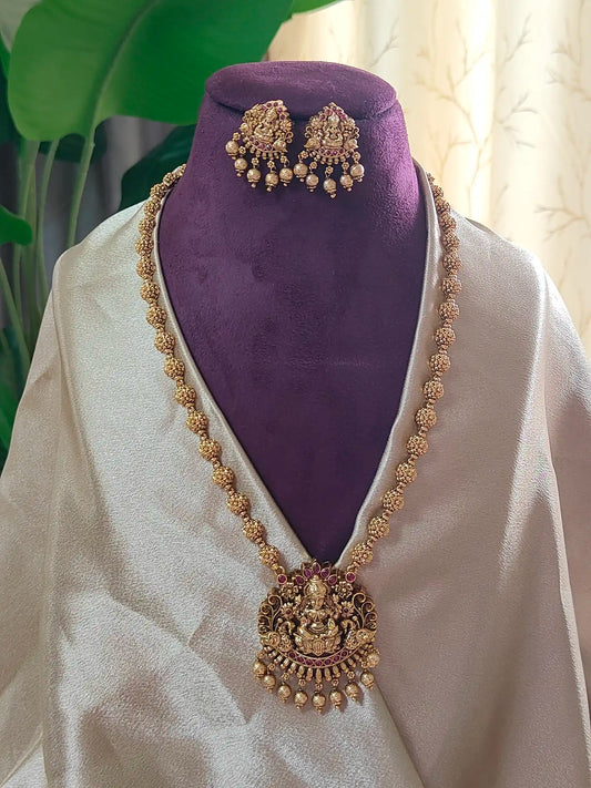 Antique Lakshmi Temple design Pendant set.                      C- 186
